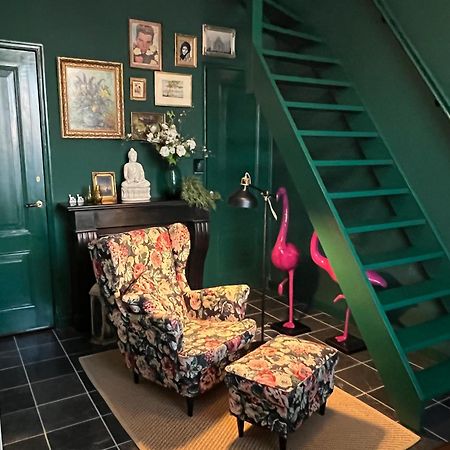 B&B 'Het Gripshuis' Vught Bagian luar foto