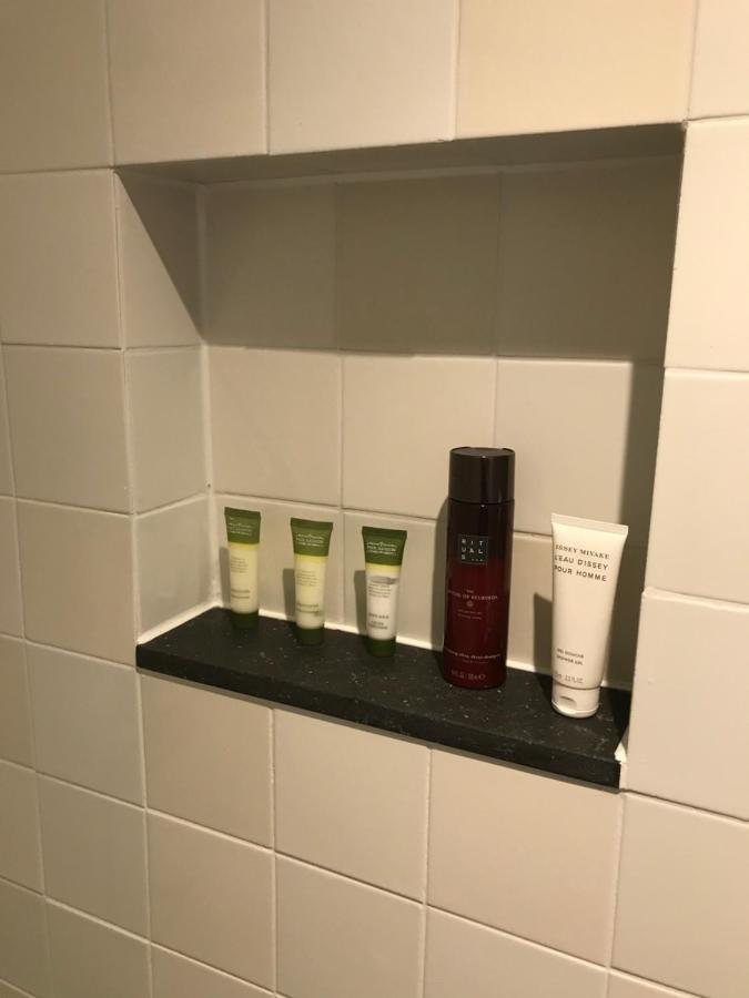 B&B 'Het Gripshuis' Vught Bagian luar foto