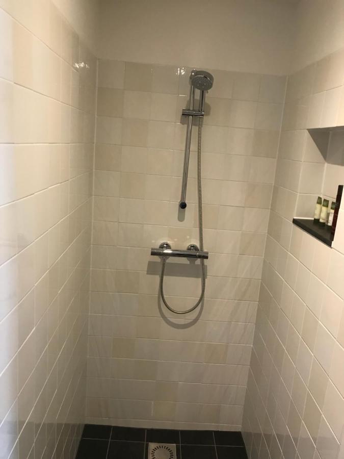 B&B 'Het Gripshuis' Vught Bagian luar foto